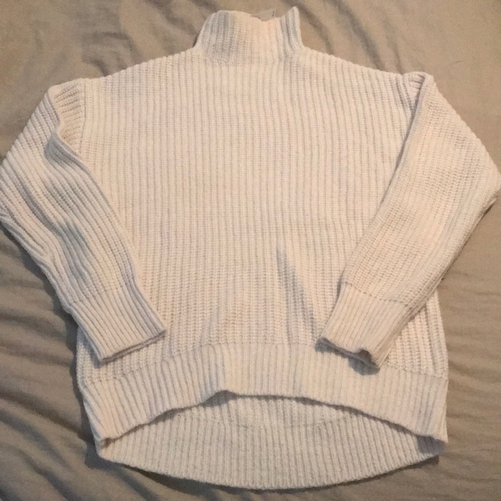 GAP Sweater